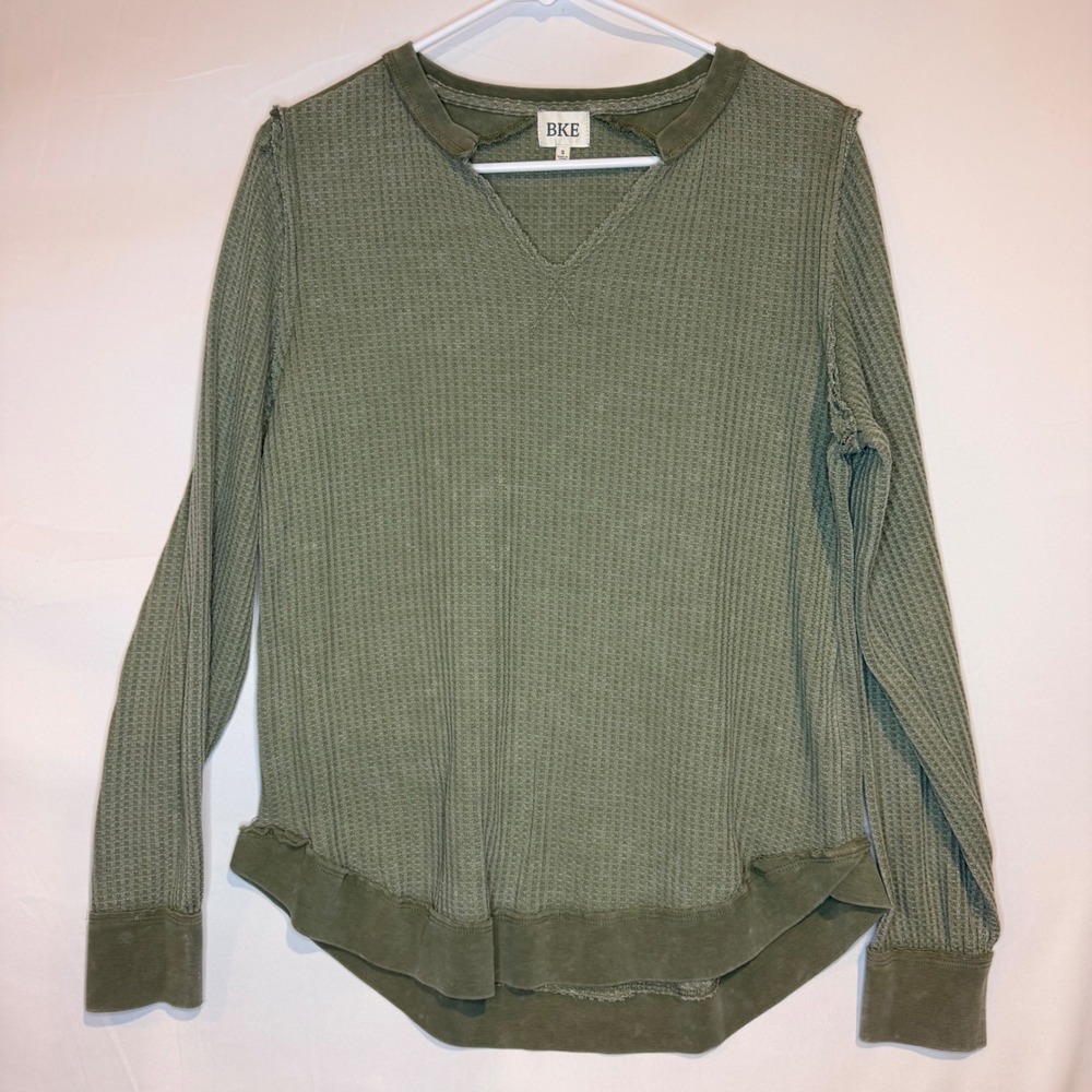 BKE Womens Waffle Knit Long Sleeve Notched V-Neck Thermal Top Olive Green S